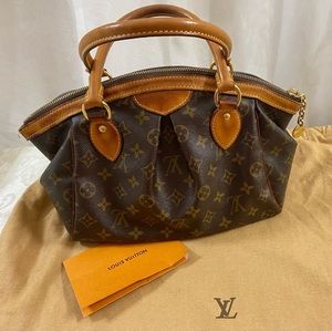 🆕🔥Louis vuitton, Tivoli PM vintage Tote Bag Great Condition👜